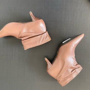 Barneys New York ankle booties size 8